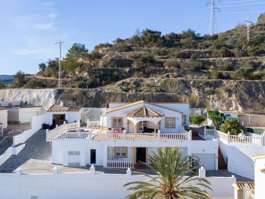 4 bed villa in Calpe