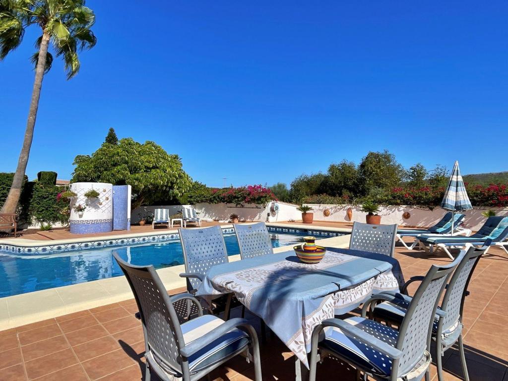 2 bed villa in Benitachell