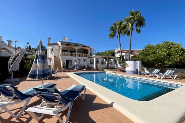 2 bed villa in Benitachell