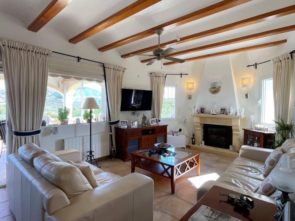 2 bed villa in Benitachell