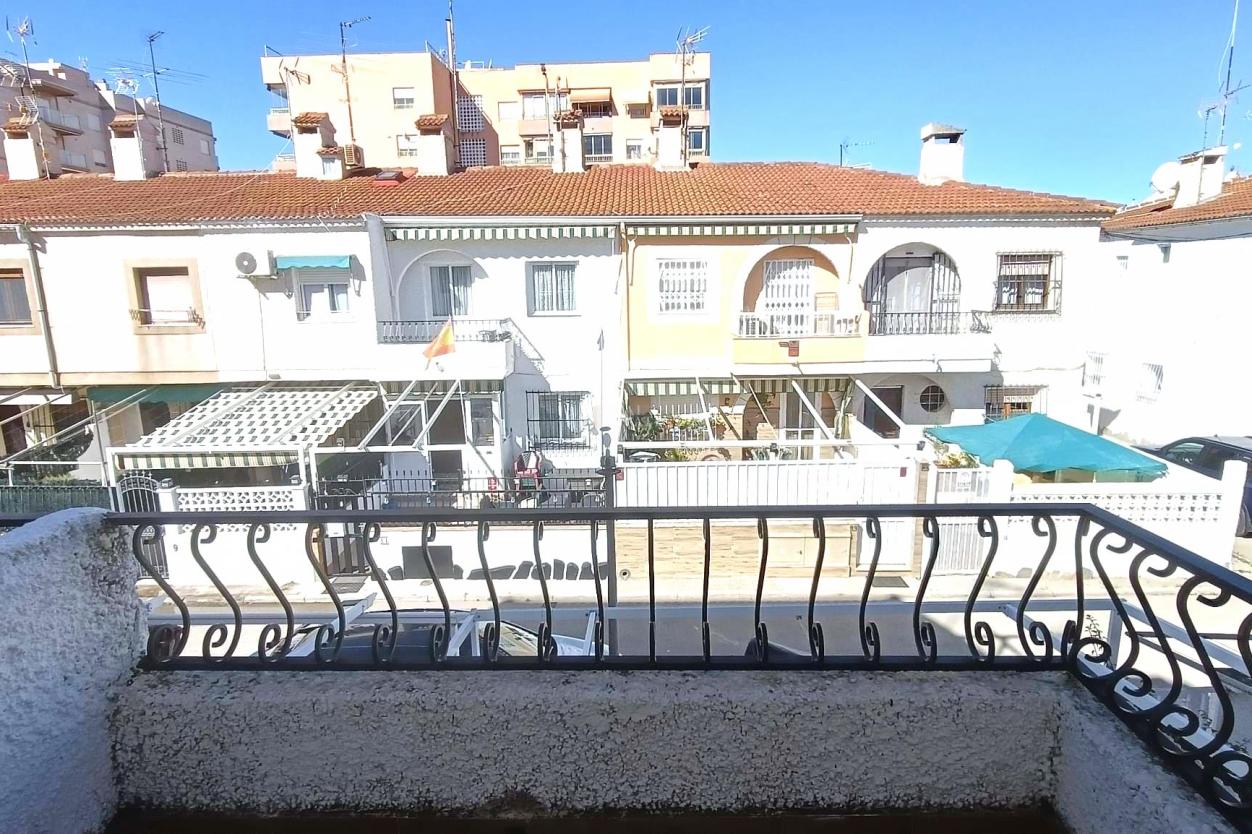 2 bed bungalow in Santa Pola