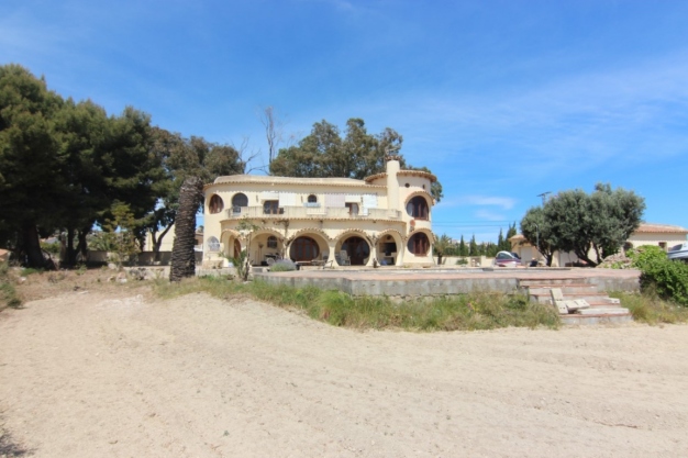 4 bed villa in Benissa