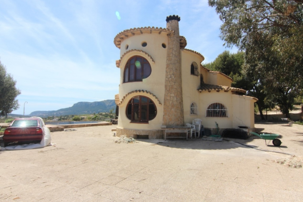 4 bed villa in Benissa