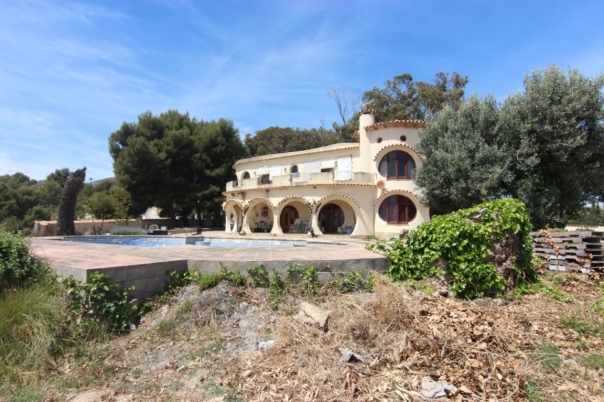 4 bed villa in Benissa
