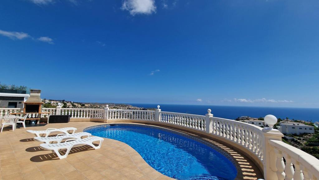 5 bed villas in Benitachell / El Poble Nou de Benitatxell