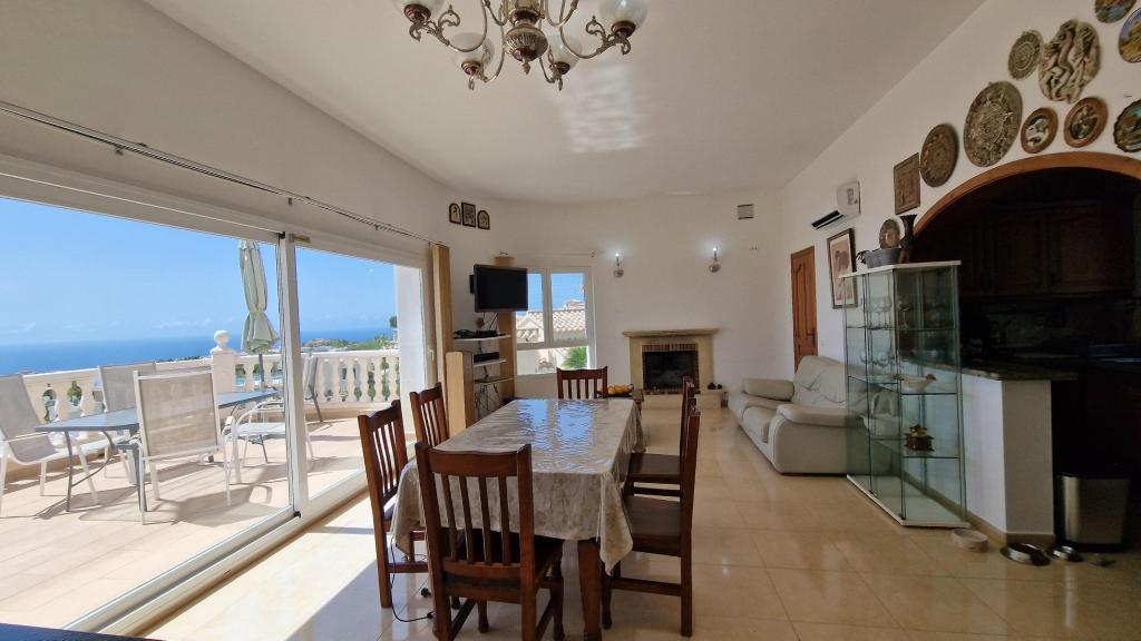 5 bed villas in Benitachell / El Poble Nou de Benitatxell