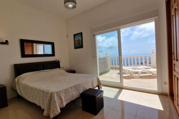 5 bed villas in Benitachell / El Poble Nou de Benitatxell