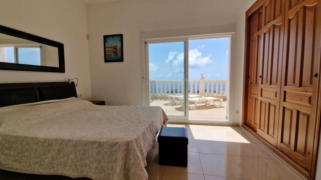 5 bed villas in Benitachell / El Poble Nou de Benitatxell