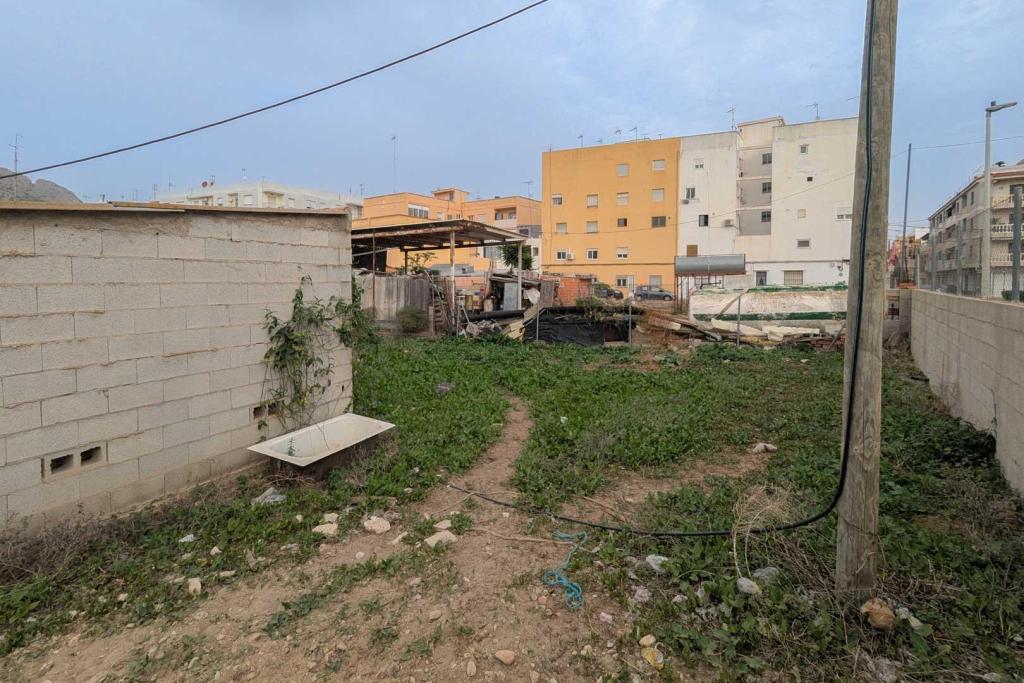 plot in El Verger