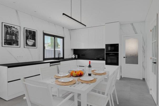 6 bed casa / chalet in Calpe / Calp