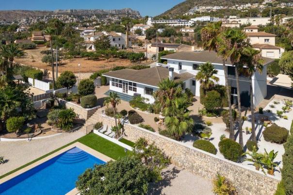 6 bed casa / chalet in Calpe / Calp