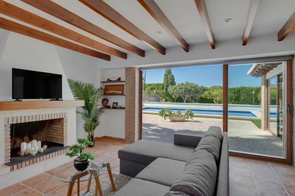 6 bed casa / chalet in Calpe / Calp