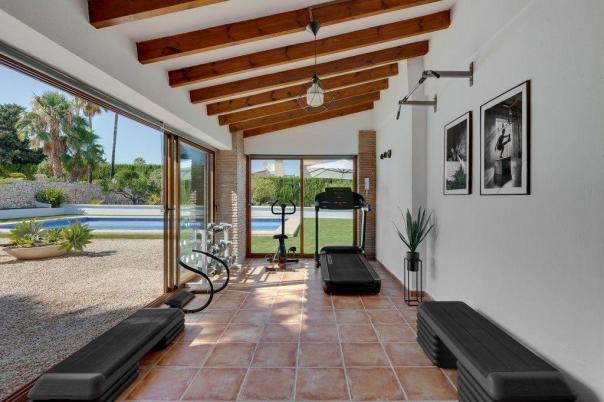 6 bed casa / chalet in Calpe / Calp