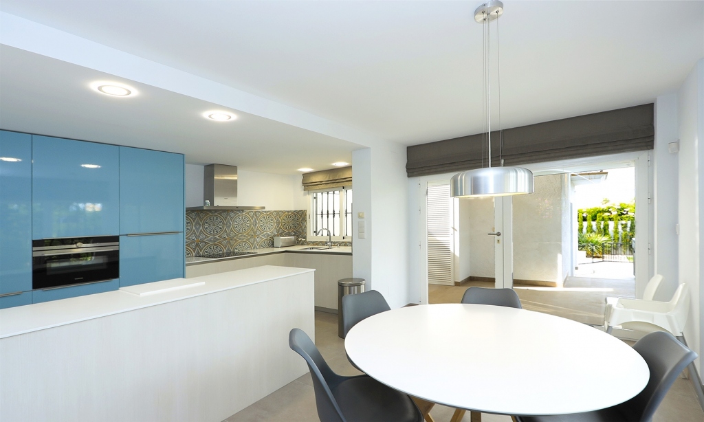 6 bed villa in Albir