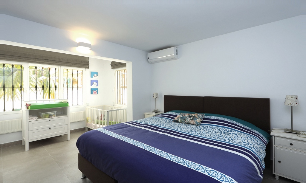 6 bed villa in Albir