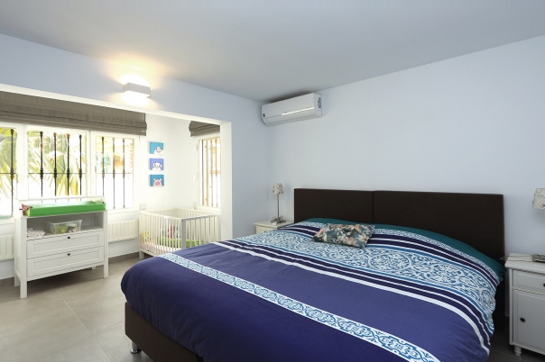 6 bed villa in Albir