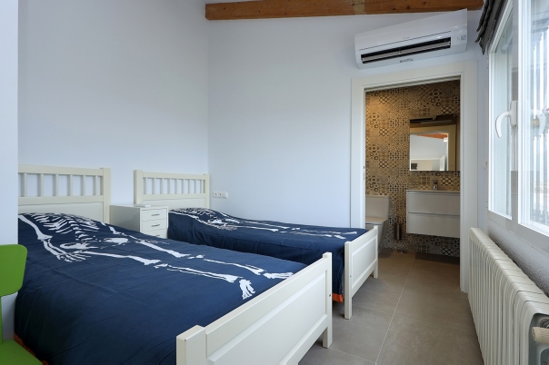 6 bed villa in Albir