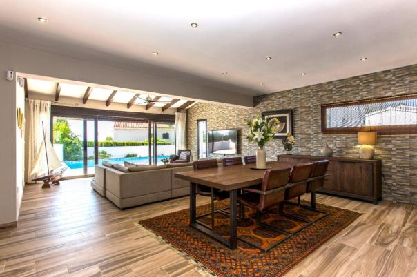 4 bed villa in Moraira