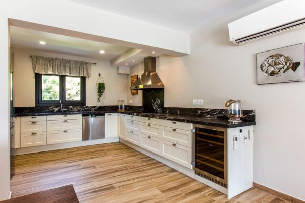 4 bed villa in Moraira