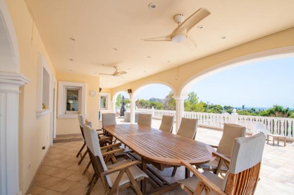 5 bed villas in Moraira