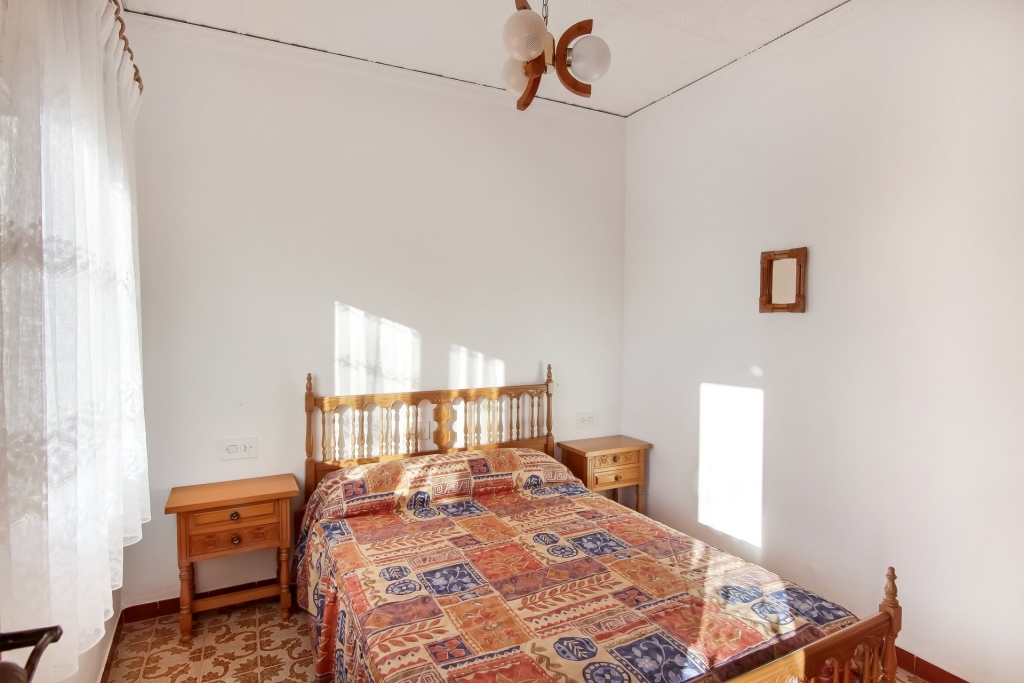 6 bed villa in Denia
