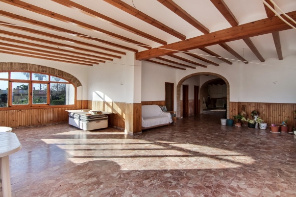 6 bed villa in Denia