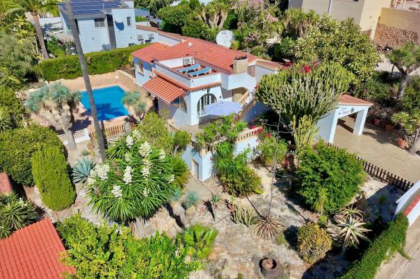 3 bed villa in Moraira