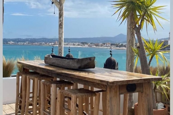 Yoga Classes in Javea with Kate Moss