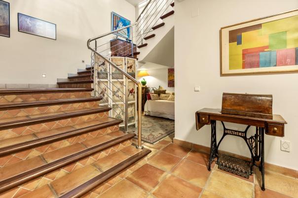 9 bed villa in Altea