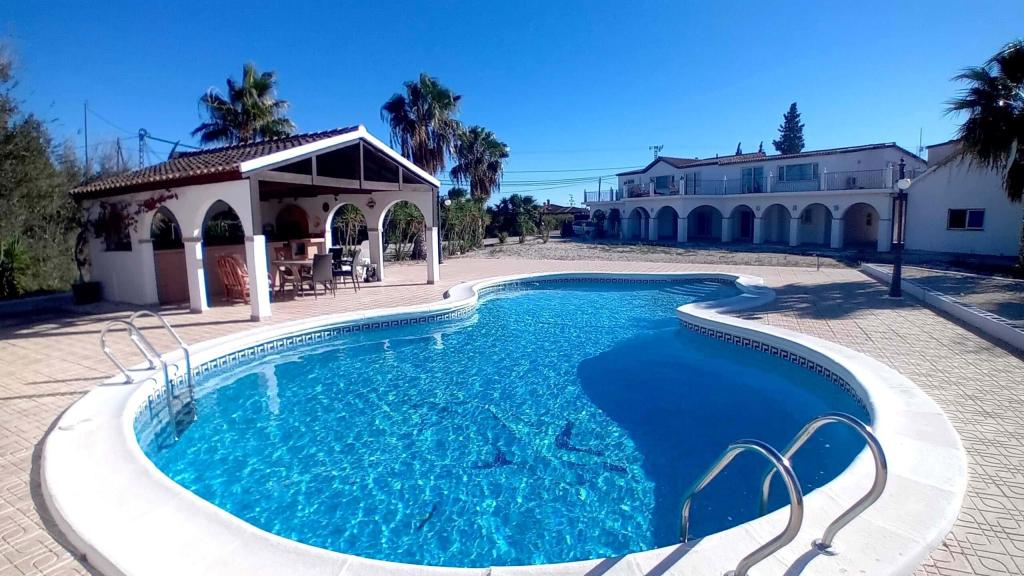 8 bed chalet in Crevillent