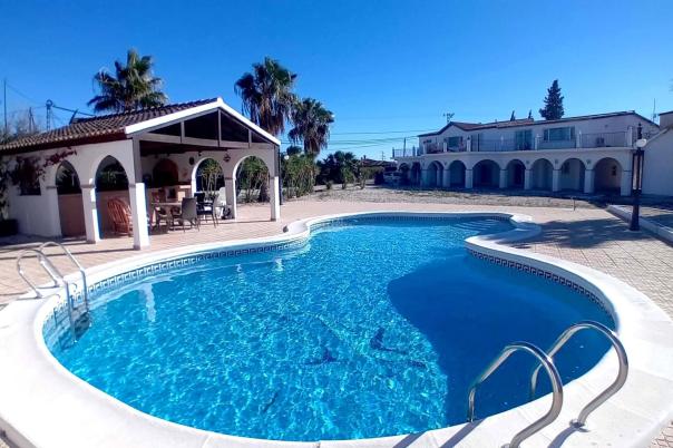 8 bed chalet in Crevillent