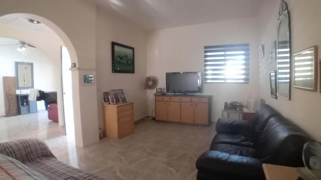 8 bed chalet in Crevillent