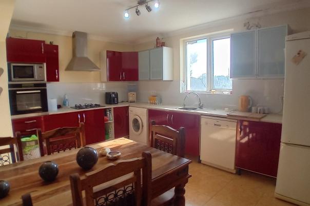 8 bed chalet in Crevillent