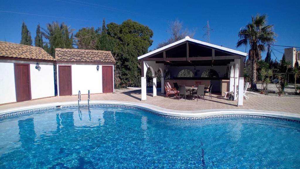 8 bed chalet in Crevillent