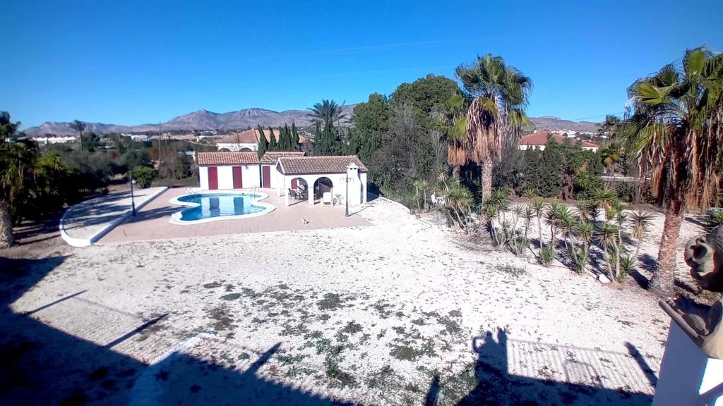 8 bed chalet in Crevillent