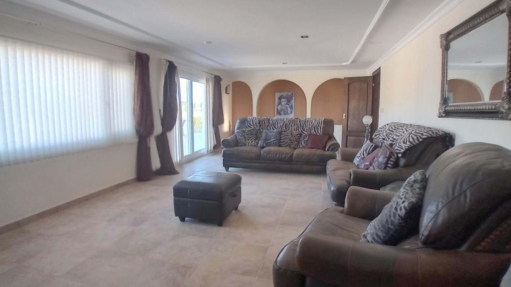 8 bed chalet in Crevillent