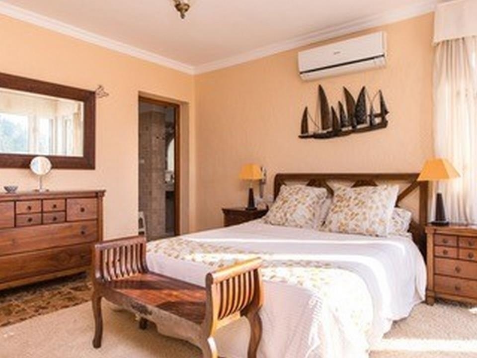 5 bed villa in Javea