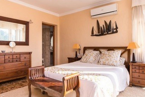 5 bed villa in Javea