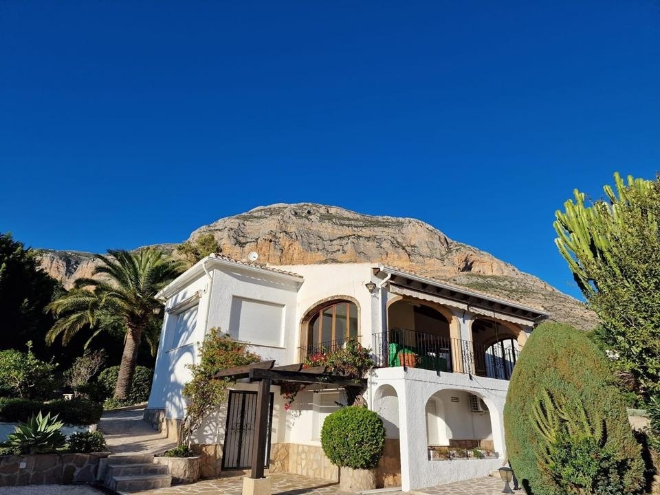 5 bed villa in Javea