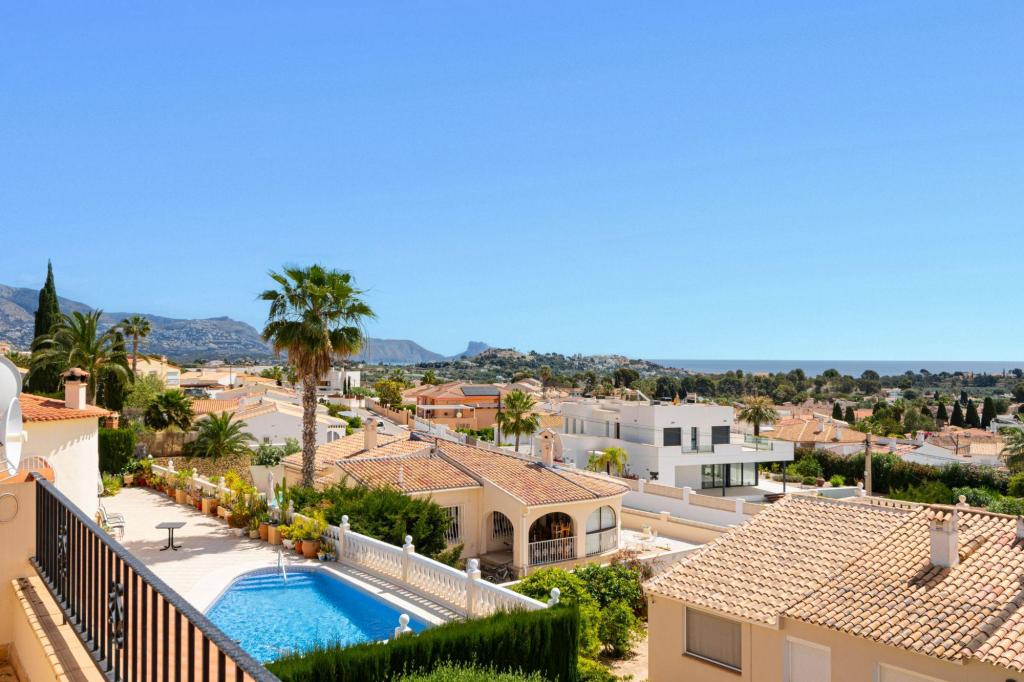 6 bed villa in Alfaz del Pi