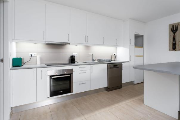 6 bed villa in Alfaz del Pi