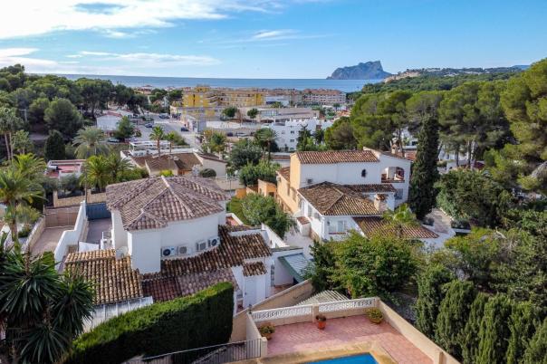 3 bed villas in Moraira
