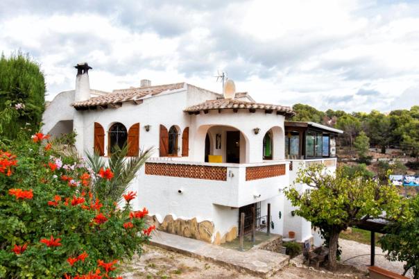 5 bed villa in Benissa