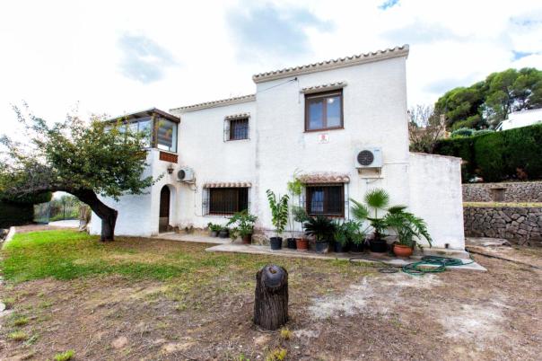 5 bed villa in Benissa