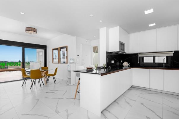 2 bed apartment in San Miguel de Salinas