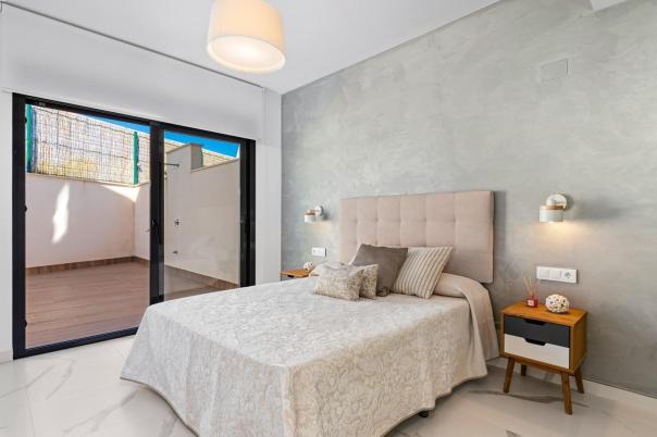 2 bed apartment in San Miguel de Salinas