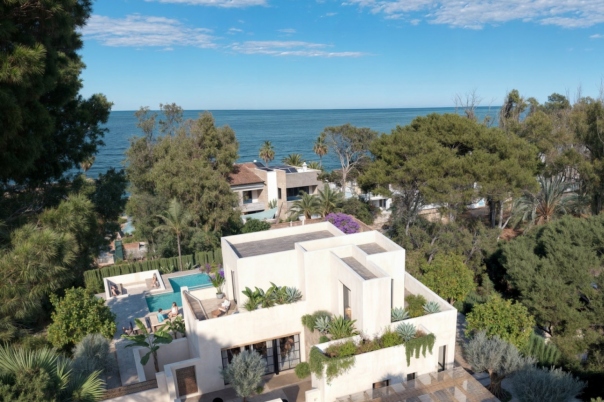 4 bed villa in Denia