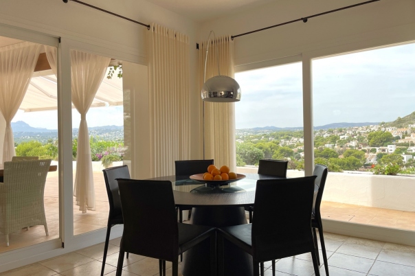 3 bed villa in Moraira