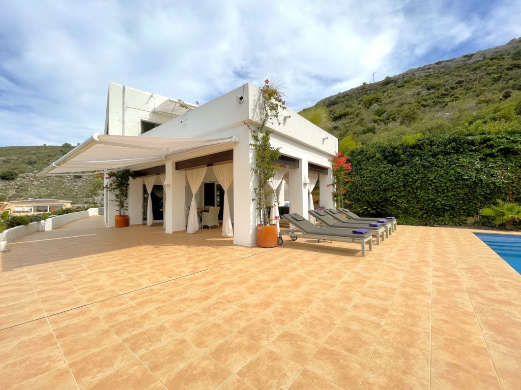 3 bed villa in Moraira
