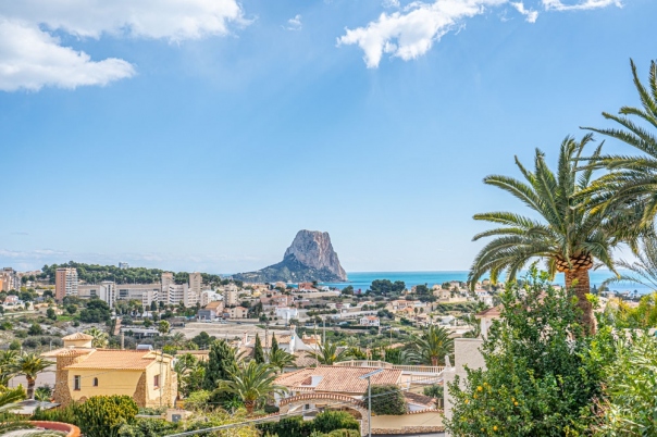 6 bed villa in Calpe